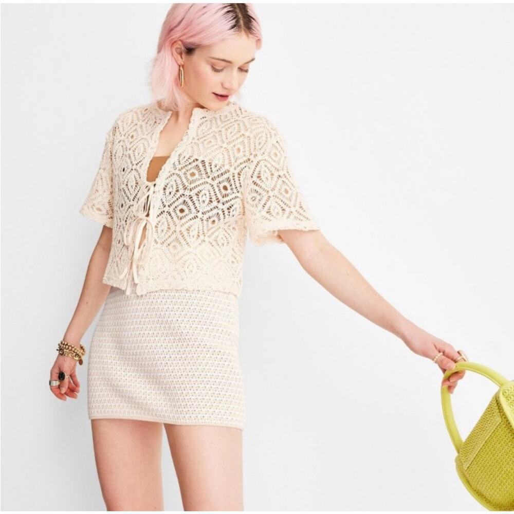 Future Collective Collab Cream/White Crochet Mini Skirt Checkered XXL, NWT - Picture 5 of 12